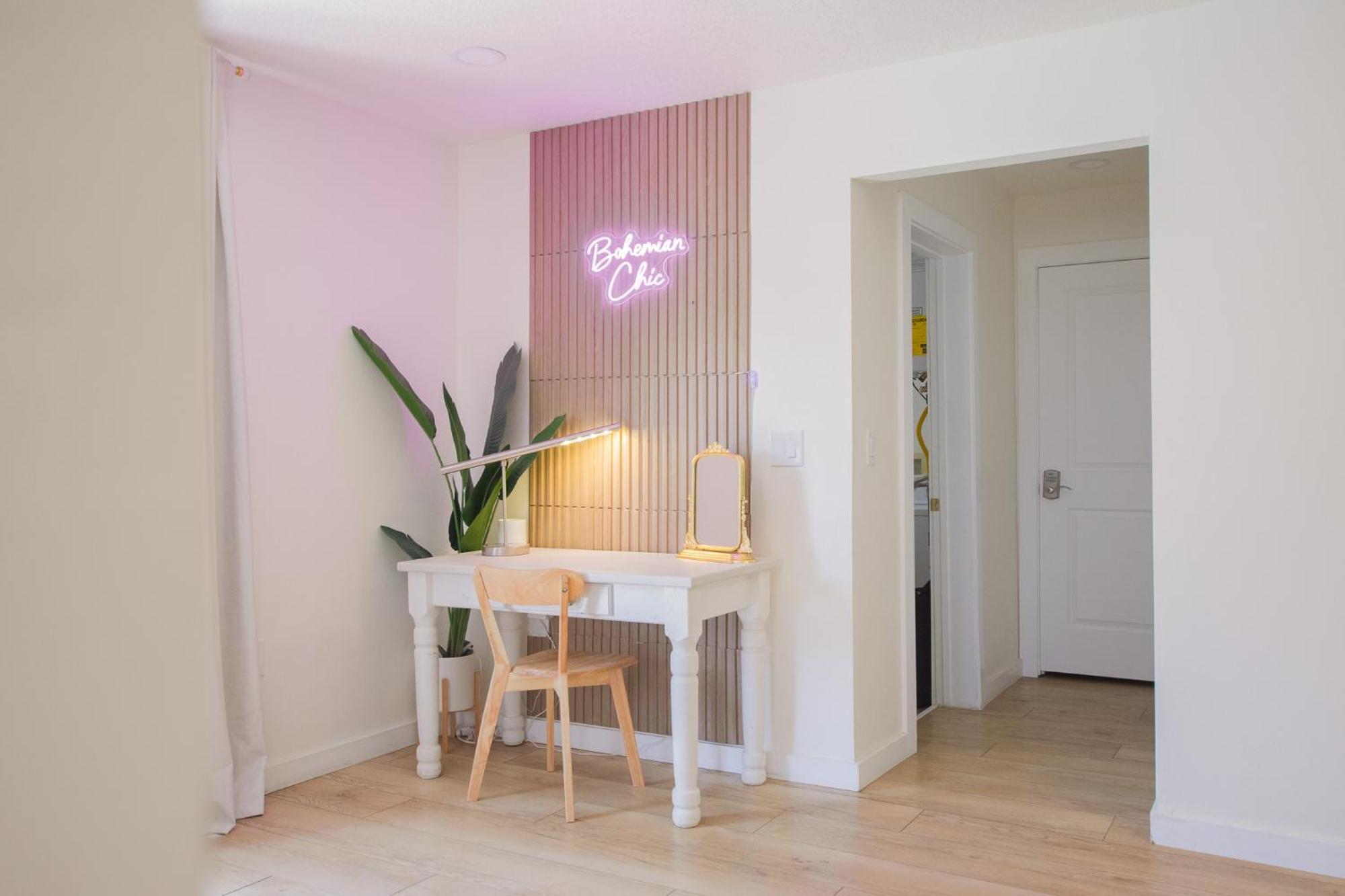 阿尔伯克基Bohemian Chic An Eclectic Escape-Hot Tub-Pet Friendly-No Pet Fees!别墅 外观 照片