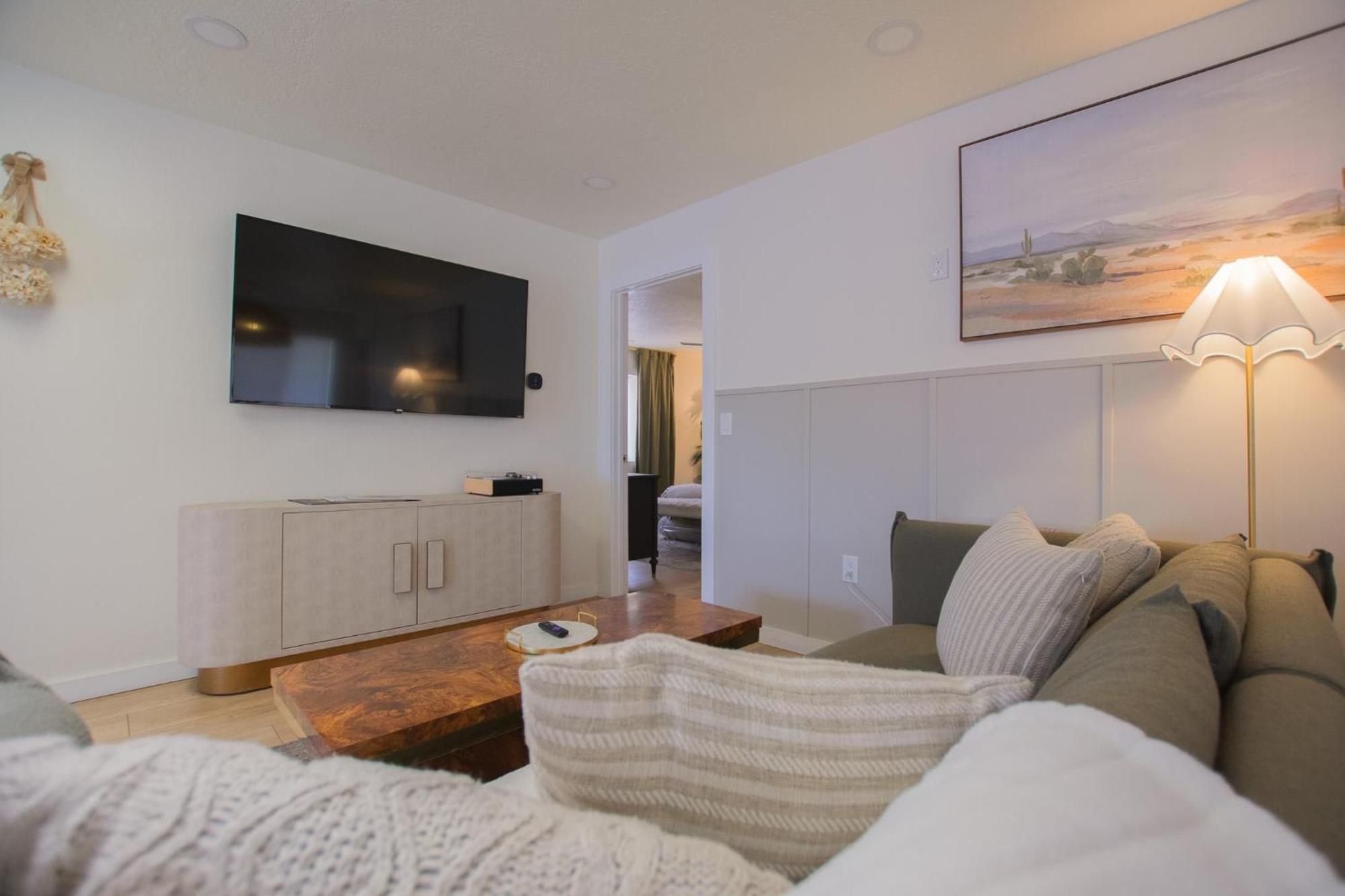 阿尔伯克基Bohemian Chic An Eclectic Escape-Hot Tub-Pet Friendly-No Pet Fees!别墅 外观 照片